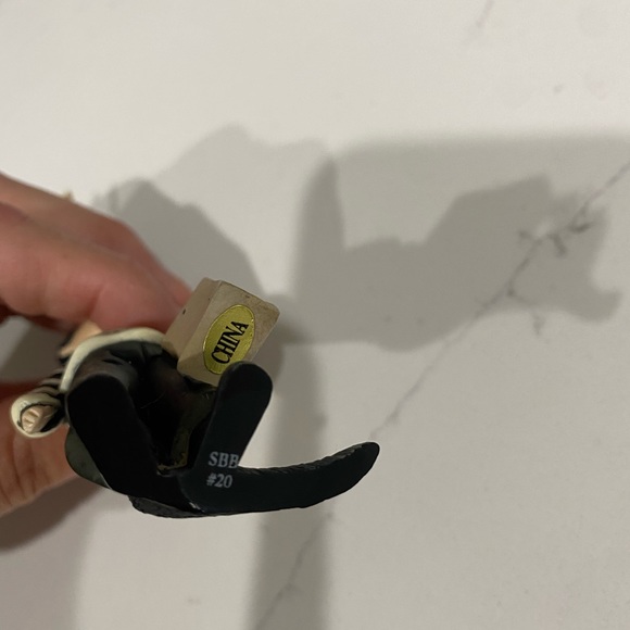 Lang & Wise Halloween Figurine Ornament  “Masked Cat” 3.5” - Picture 3 of 5